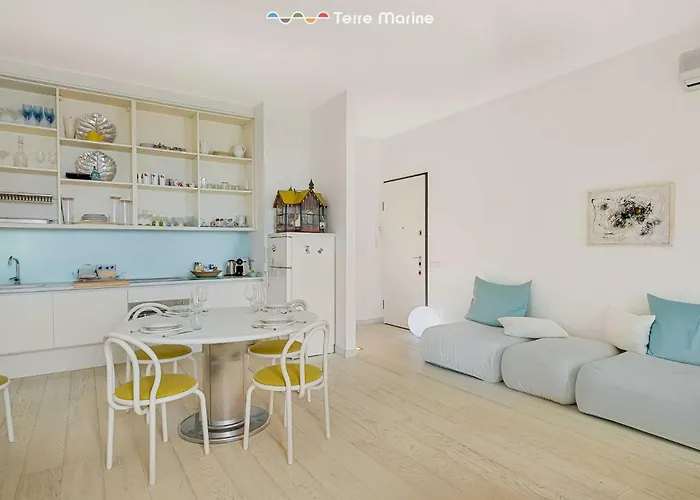 Daire Ulivi E Salsedine, Terre Marine *